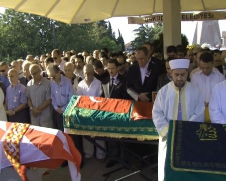 Saldırıya uğrayan Basın İlan Kurumu görevlisi toprağa verildi