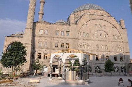 Salih Paşa Camii Yenileniyor