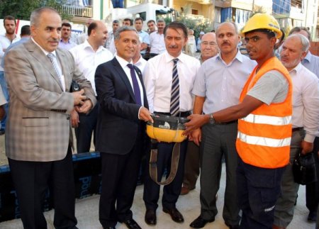 Salihli’de kültür merkeziyle yatılı Kur’ân kurslarının temeli atıldı