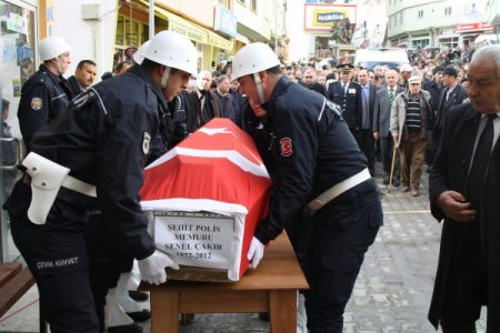 Şalpazarı şehidini gözyaşlarıyla uğurladı