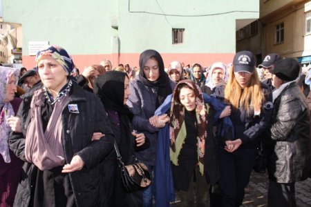 Şalpazarı şehidini gözyaşlarıyla uğurladı