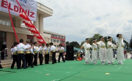 Samanyolu Eğitim Kurumlarından Bahar Şenliği