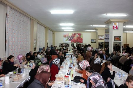 Samanyolu'ndan komşuluk ilişkilerini arttırmak için yemek uygulaması