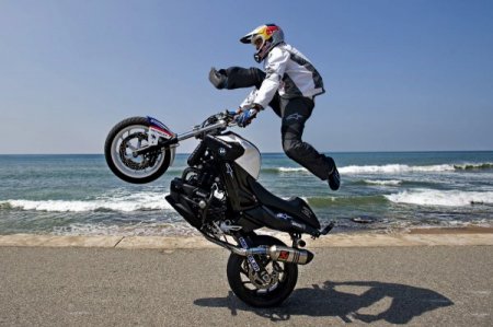 Şampiyon motosikletçi Chris Pfeiffer, motosiklet fuarına geliyor