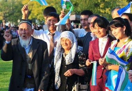 Şampiyon olan Özbekistan U-16 Takımı, coşkuyla karşılandı