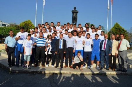 Şampiyona coşkulu karşılama