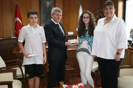 Şampiyonlardan Gülsar’a Ziyaret