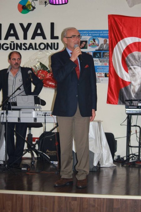 Samsun Büyükşehir Belediye Başkanı Yılmaz, Viyana'da hemşehrileriyle buluştu