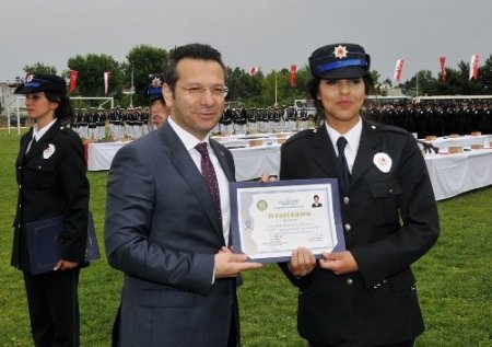 Samsun'da 536 polis adayı mezuniyet coşkusu yaşadı