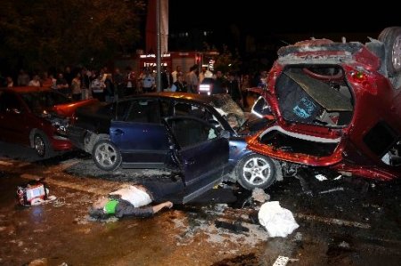 Samsun'da feci kaza: 3 ölü, 5 yaralı