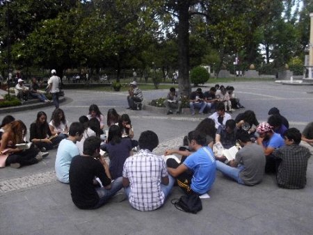 Samsun’da kitap okumalı protesto