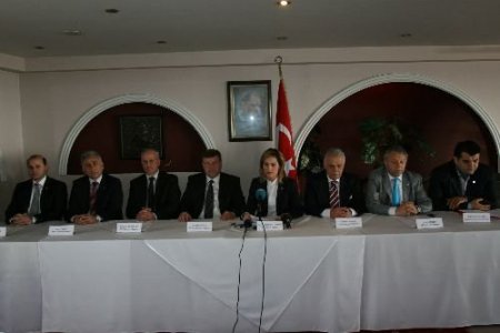 Samsun'da Siyasi Parti İl Başkanları Hain Pusuyu Kınayarak Sağduyu Çağrısında Bulundu