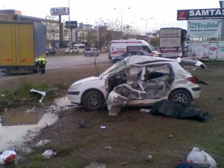 Samsun’da trafik kazası: 1 ölü, 4 yaralı