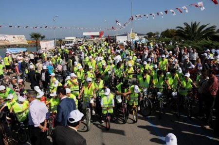 Samsunlular, sağlıklı yaşam için pedal çevirdi