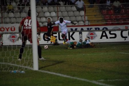Samsunspor, Sezona Golsüz Başladı: 0-0 (maç Sonu)