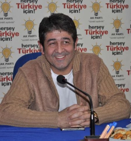 Sanatçı Göğebakan: Bir İnsan Kazanmak, Bir Dünya Kazanmak Gibidir