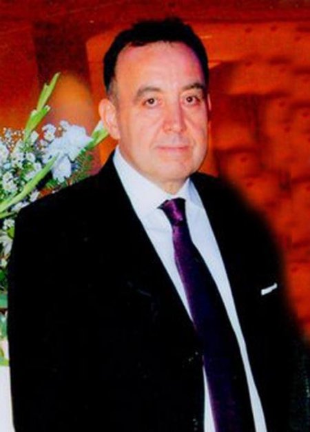 Sanatçı Ümit Besen'in kardeşi toprağa verildi