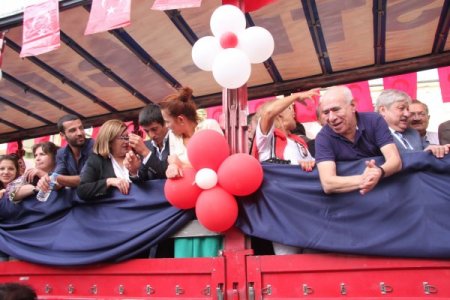 Sanatçılar Burdurlularla buluştu