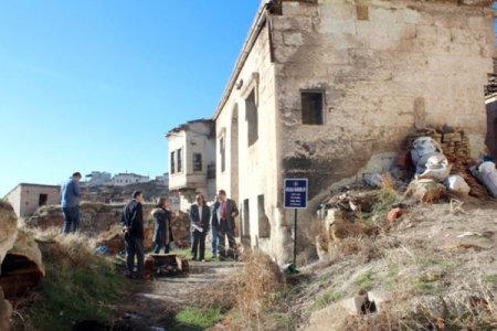 Sanatçılar Mahallesi'ndeki evler restore edilecek