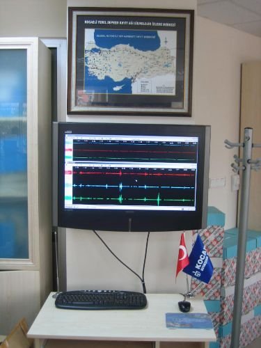 Sanayi Kuruluşlarına Deprem Ölçer Cihazı Konuluyor