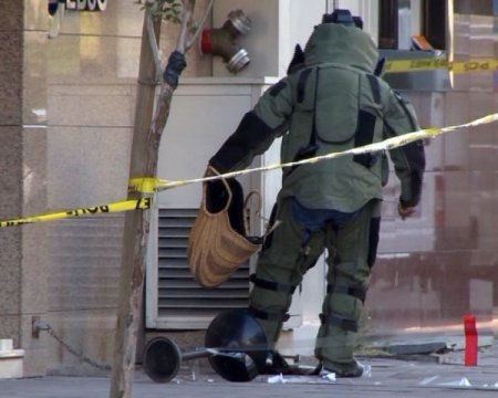 Sanayi Odası Önündeki Şüpheli Paket Trafiği Kapattırdı