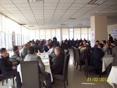 Sanayi ve üniversite temsilcileri işbirliği için buluştu