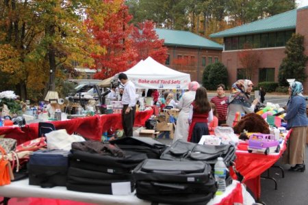 Sandy mağdurları için kermes düzenlediler