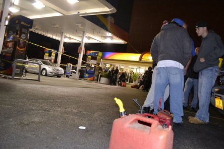 Sandy’nin vurduğu eyaletlerde şimdi de benzin krizi çıktı