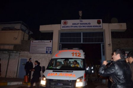 Şanlıurfa Cezaevi’nde yine yangın: 4 kişi yaralandı