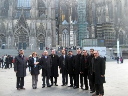 Şanlıurfa Sıra Gecesi Ve Çiğköfte Kültürünü Almanya'ya Taşıdı