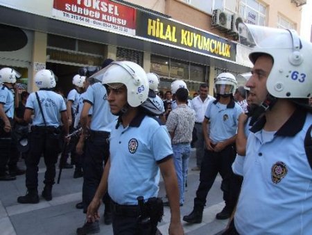 Şanlıurfa'da Dolmuşçular Kavga Etti