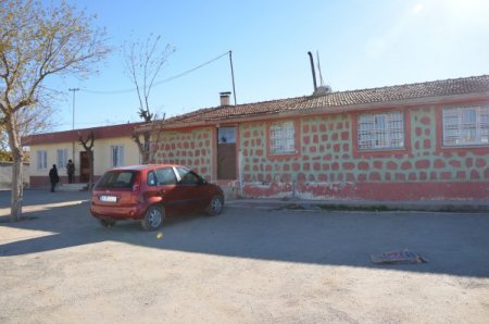 Şanlıurfa'da öğretmen çift sobadan zehirlendi: 1 ölü