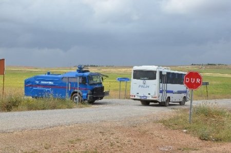 Şanlıurfa’da sınır köylere operasyonda 25 gözaltı