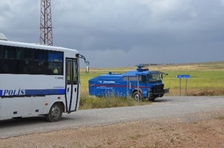 Şanlıurfa’da sınır köylere operasyonda 25 gözaltı