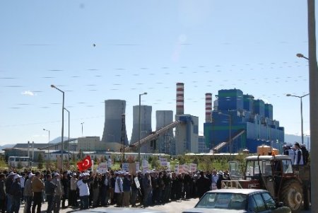 Santral işçilerinden özelleştirme karşıtı eylem