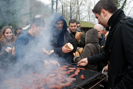 Sapanca'nın ekolojik dengesini bozacak taş ocağına tepkiler devam ediyor