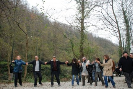 Sapanca'nın ekolojik dengesini bozacak taş ocağına tepkiler devam ediyor
