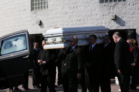 Sarai Sierra son yolculuğuna uğurlandı