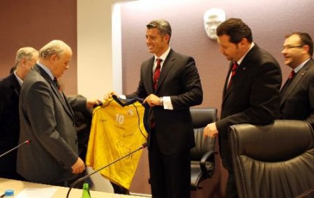 Saran: Türkiye'deki Potansiyeli Yabancılar Görüyor, Kendi İnsanı Değil