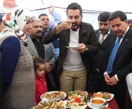 Sarıçam’ın lezzetleri yarıştı