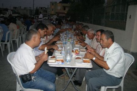 Sarıçamlı İftarda Buluşuyor