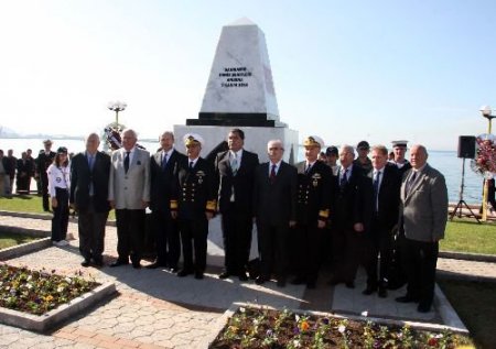 Sarıkamış Deniz Şehitleri Anıtı Törenle Açıldı