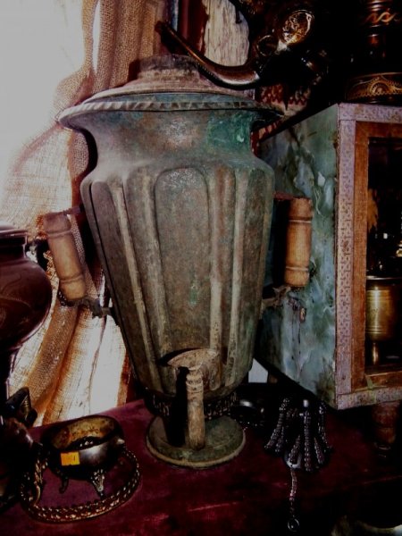 Sarıkamış Kültürevi'nde, yaz kış yerli ve yabancı turistler eksik olmuyor