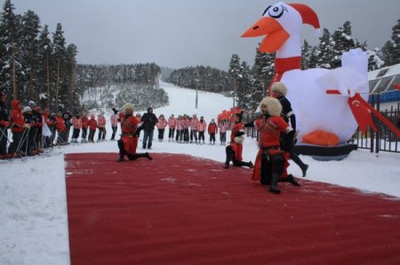Sarıkamış'ta kayak sezonu açıldı