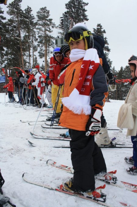 Sarıkamış'ta kayak sezonu açıldı