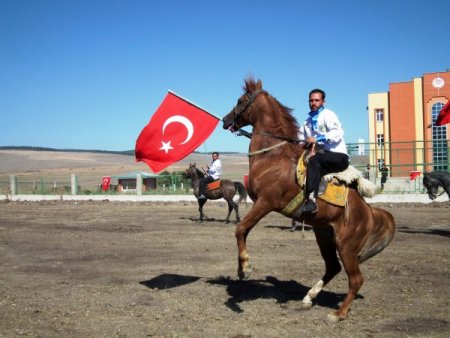 Sarıkamış’ta kurtuluşun 92’inci yıl coşkusu