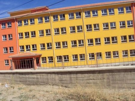 Sarıkaya Yeni Bir Eğitim Yuvasına Kavuşuyor