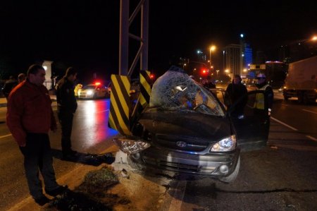 Sarıyer'de kaza: Sıkışan 2 kişi ağır yaralandı