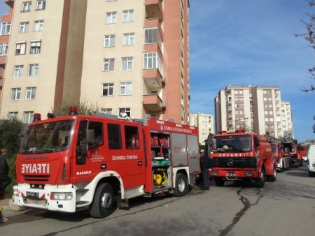 Şarj sırasında patlayan cep telefonu yangın çıkardı