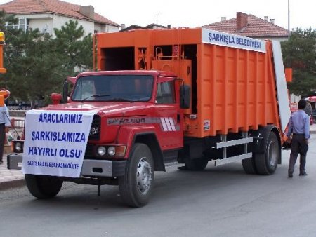 Şarkışla Belediyesi Araç Filosunu Genişletiyor